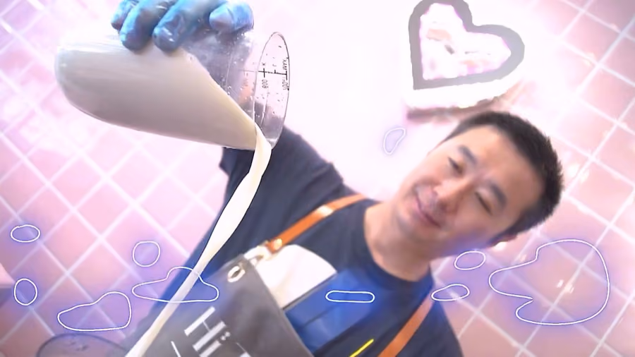 Oreo bubble tea being prepared at Hi Tea, Edinburgh
